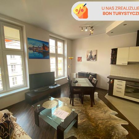 Gdanskie Apartamenty - Apartamenty - Dluga Z Widokiem Na Ratusz I Nad Motlawa מראה חיצוני תמונה