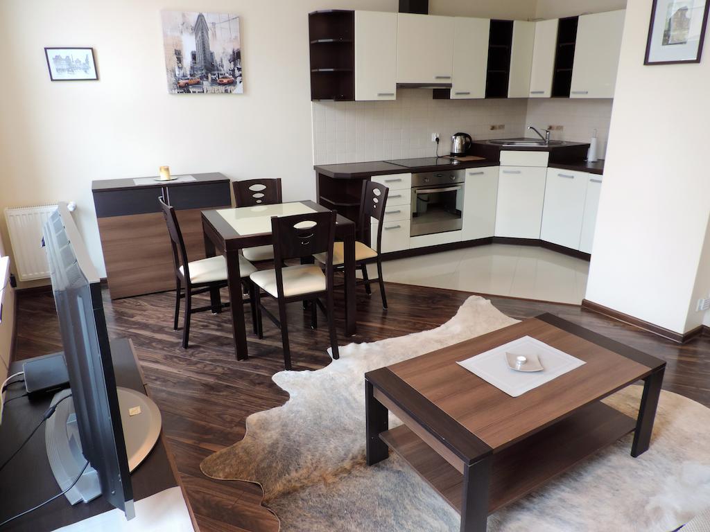Gdanskie Apartamenty - Apartamenty - Dluga Z Widokiem Na Ratusz I Nad Motlawa מראה חיצוני תמונה