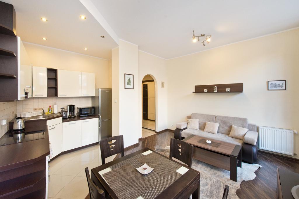 Gdanskie Apartamenty - Apartamenty - Dluga Z Widokiem Na Ratusz I Nad Motlawa חדר תמונה