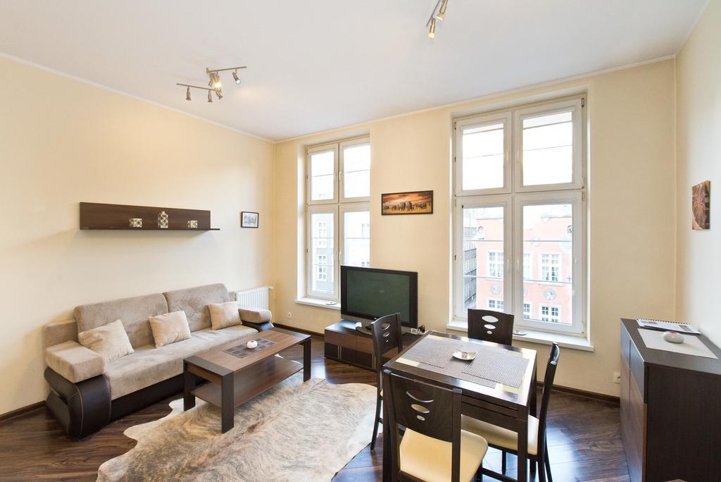 Gdanskie Apartamenty - Apartamenty - Dluga Z Widokiem Na Ratusz I Nad Motlawa חדר תמונה