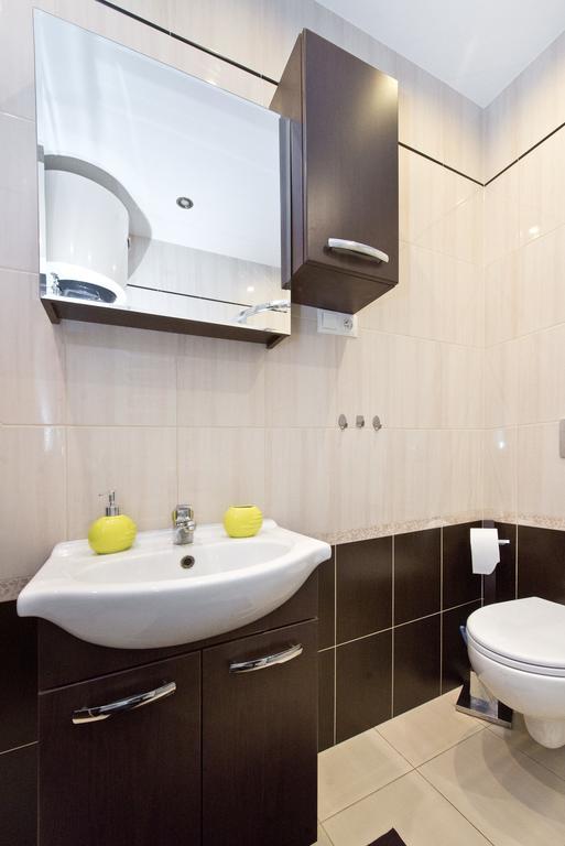 Gdanskie Apartamenty - Apartamenty - Dluga Z Widokiem Na Ratusz I Nad Motlawa חדר תמונה